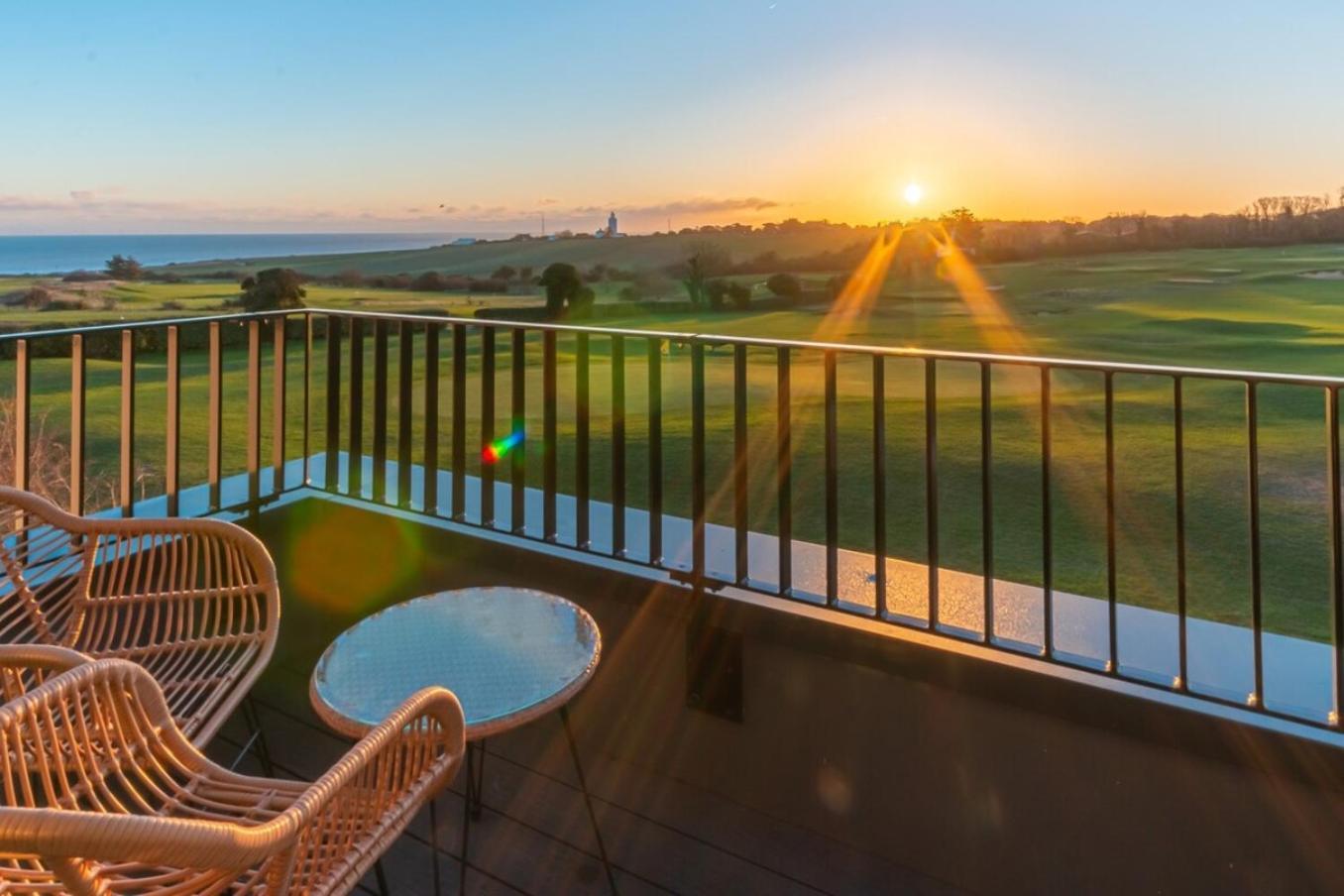 Luxury Ocean & North Foreland Golf View By Adliv Broadstairs Bagian luar foto